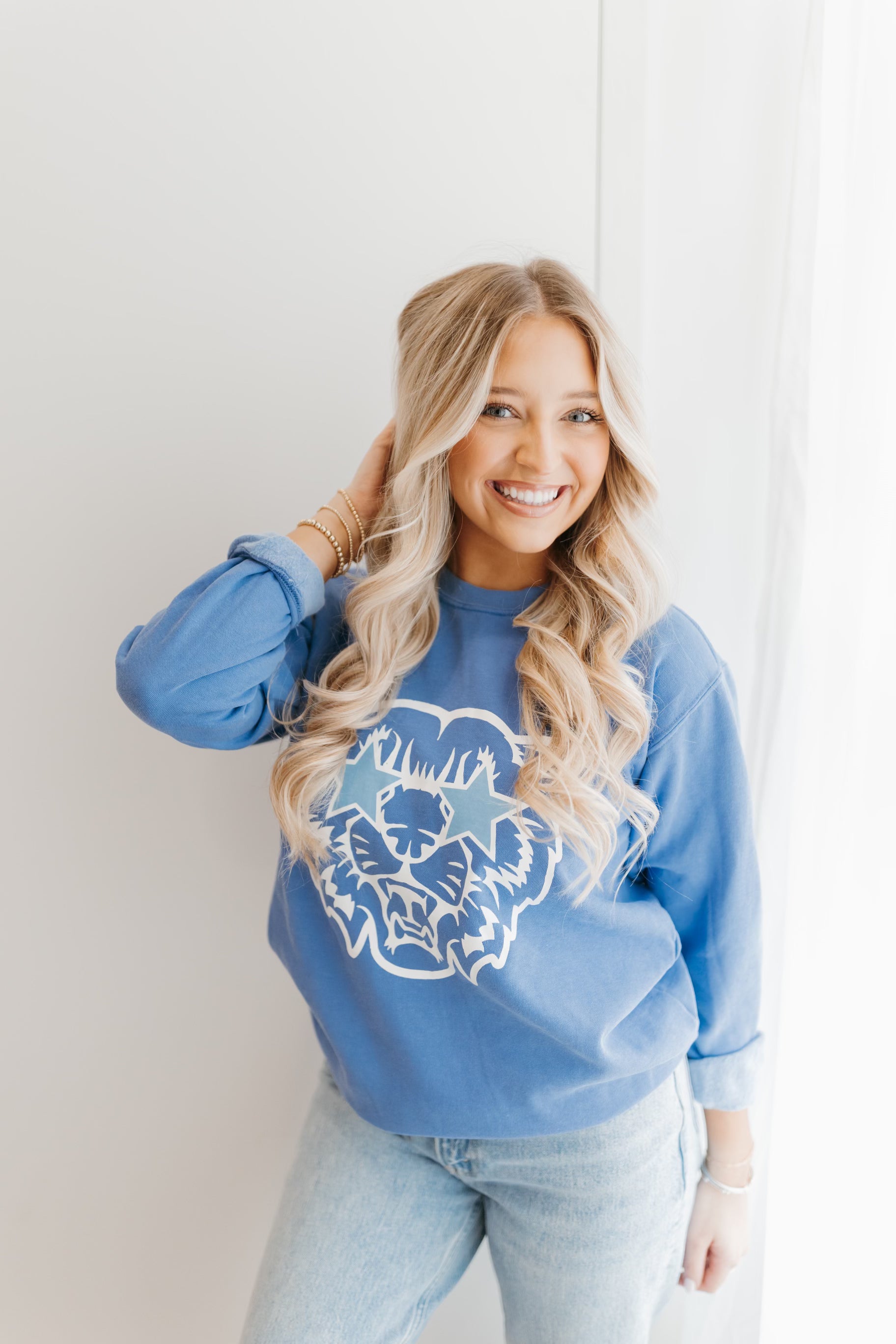 JCB Exclusive Wildcat Sweatshirt in Blue